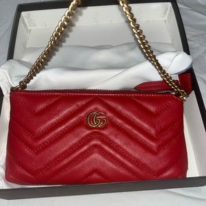 Red Gucci Wallet Purse